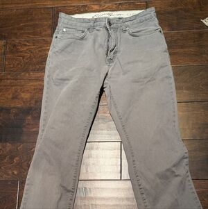 Eddie Bauer Gray Specialty Dyed Vintage Legend Wash Chinos 32x32